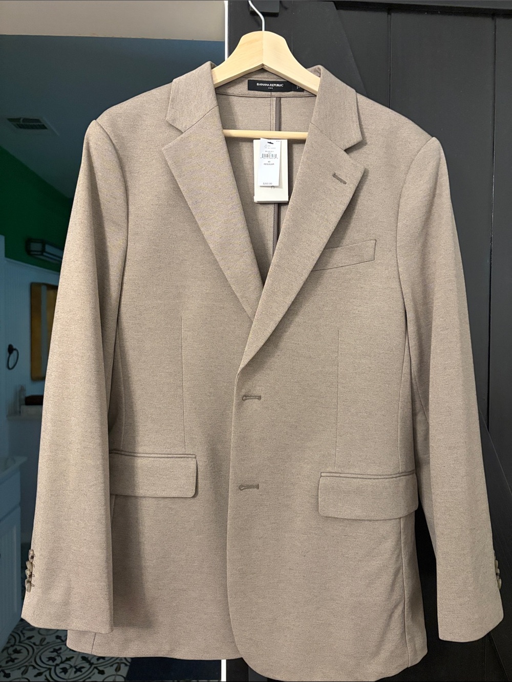 Banana Republic Men's Light Tan Blazer - Single-Breasted Sport Coat